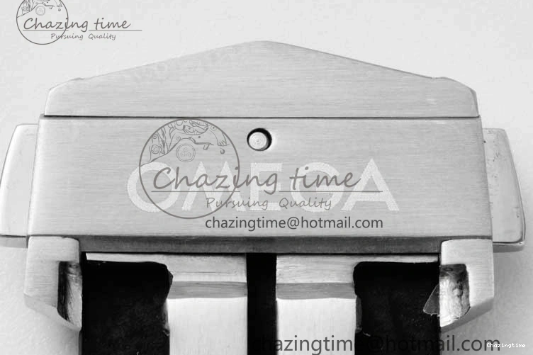 0314 ZipUp Speedmaster Racing Master SS HKF Best Edition Gray Black Dial on Black Rubber Strap A 7811